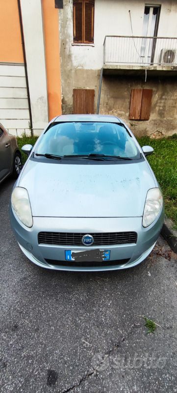 Usata Fiat Grande Punto 90 CV (66 kW) 2006 Grigio Utilitaria