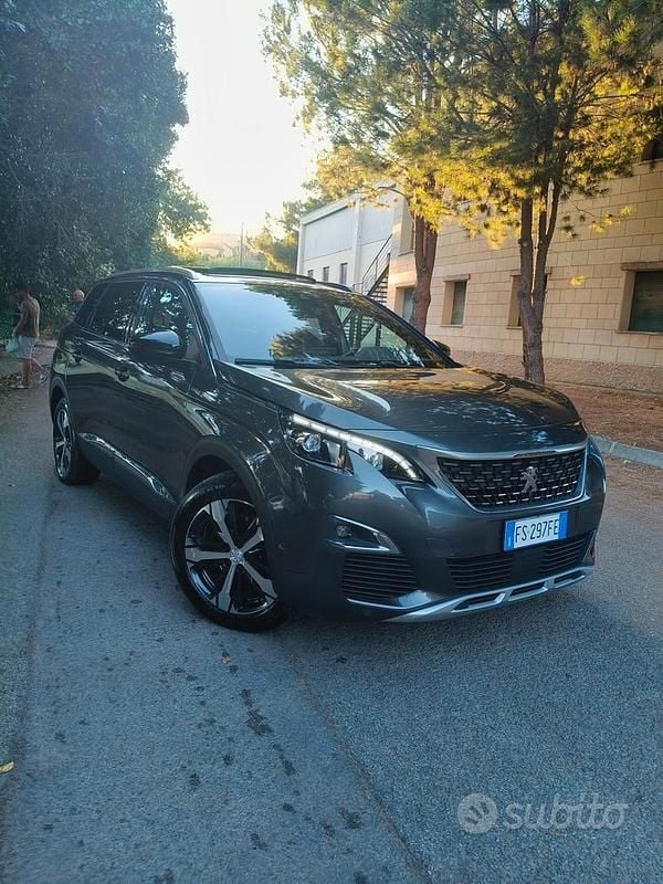 Occasion Peugeot 5008 GT-line 131 ch (96 kW) 2018 Gris Break