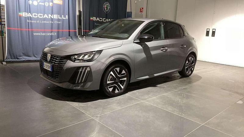 Usata Peugeot 208 Allure 101 CV (74 kW) 2025 Grigio Utilitaria