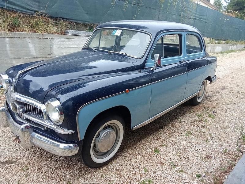 Usata Fiat 1400 1960 Blu Berlina
