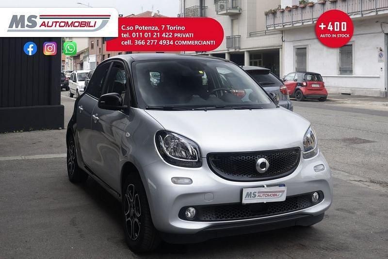 Argento Usata 2018 Smart ForFour Passion Due volumi | 12.500 € (Buon prezzo) - Immagine 1/4