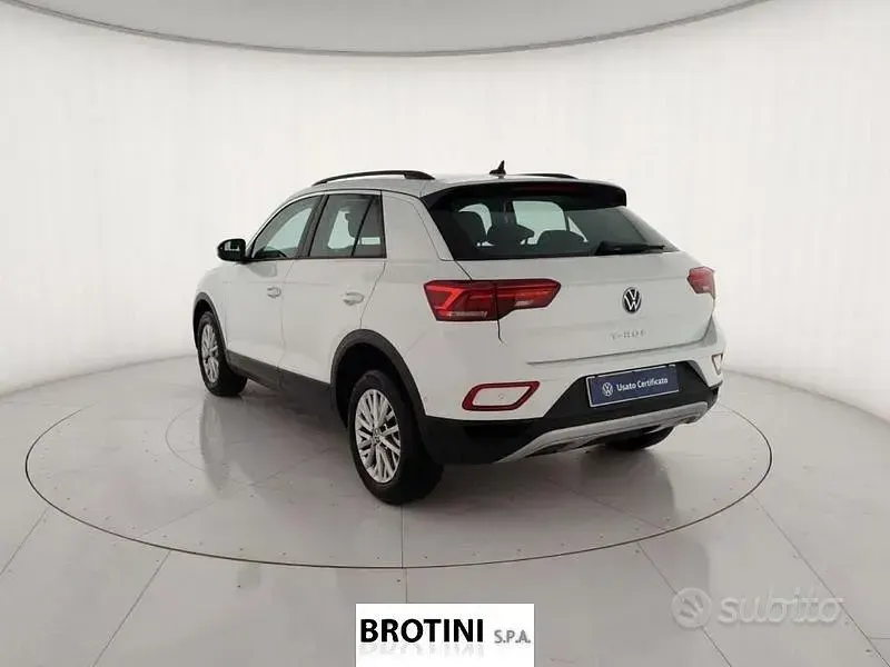 Begagnad VW T-Roc Life 110 HK (80 kW) 2023 Vit SUV