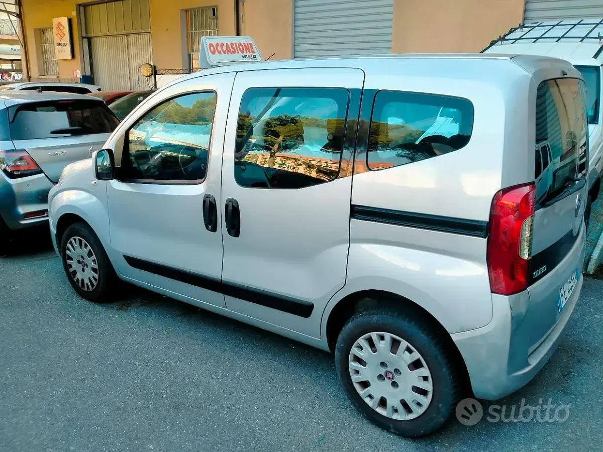 Usata Fiat Qubo Trekking 80 CV (58 kW) 2016 Grigio Monovolume
