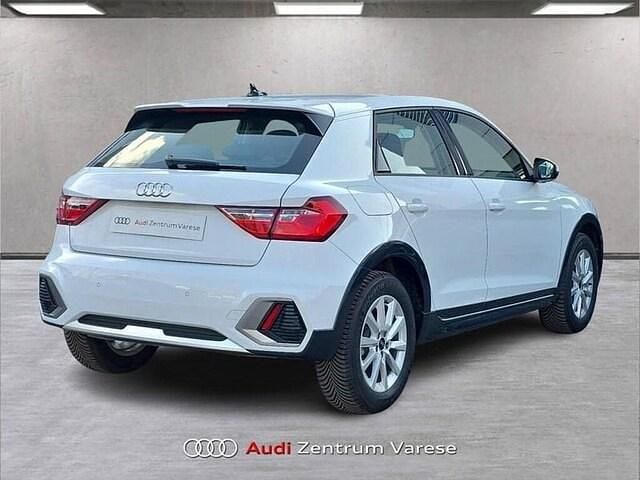 Usata Audi A1 Business 116 CV (85 kW) 2025 Bianco ghiaccio SUV
