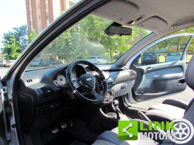 Usata Peugeot 206 GT 135 CV (99 kW) 2000 Grigio pastello Utilitaria
