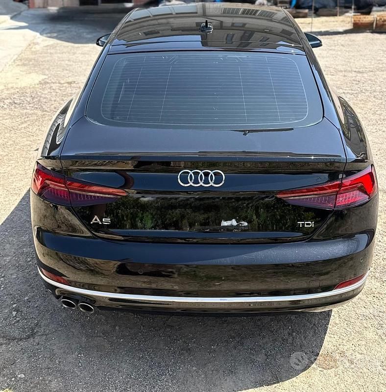 Begagnad Audi A5 Comfort 190 HK (139 kW) 2019 Svart Sportkupé