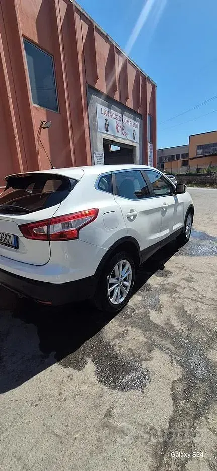 Usata Nissan Qashqai 116 CV (85 kW) 2015 Bianco SUV