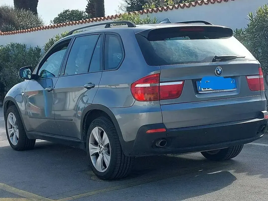 Usata BMW X5 218 CV (160 kW) 2008 Grigio SUV