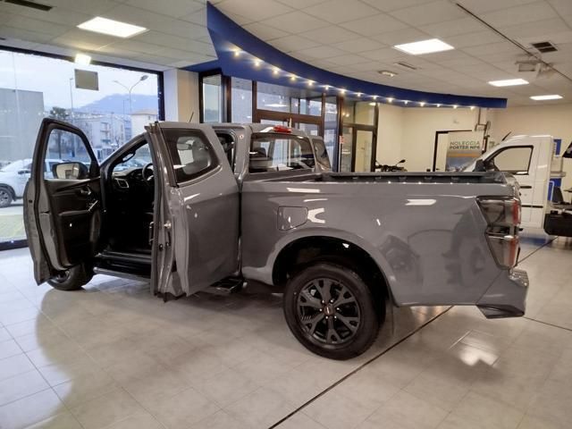 Grigio Usata 2024 Isuzu D-Max Pick-up | 32.700 € - Immagine 1/1