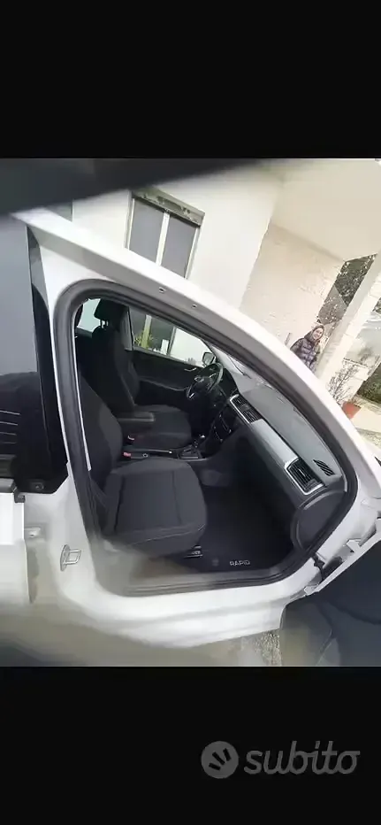 Usata Skoda Rapid Ambition 90 CV (66 kW) 2016 Bianco Utilitaria