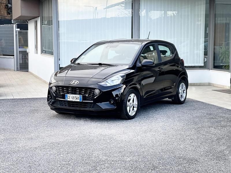 Usata Hyundai i10 67 CV (49 kW) 2021 Nero Utilitaria