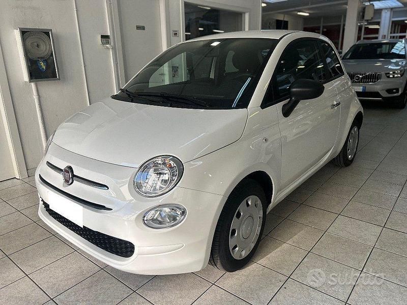 Usata Fiat 500 69 CV (50 kW) 2024 Bianco pastello Utilitaria