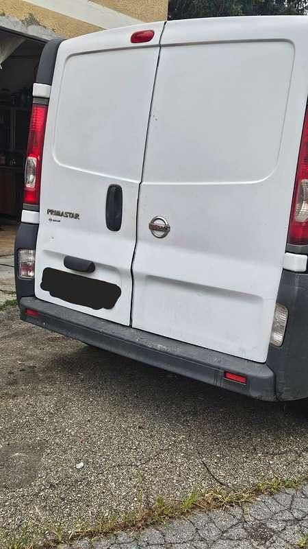 Usata Nissan Primastar 114 CV (83 kW) 2010 Bianco Monovolume