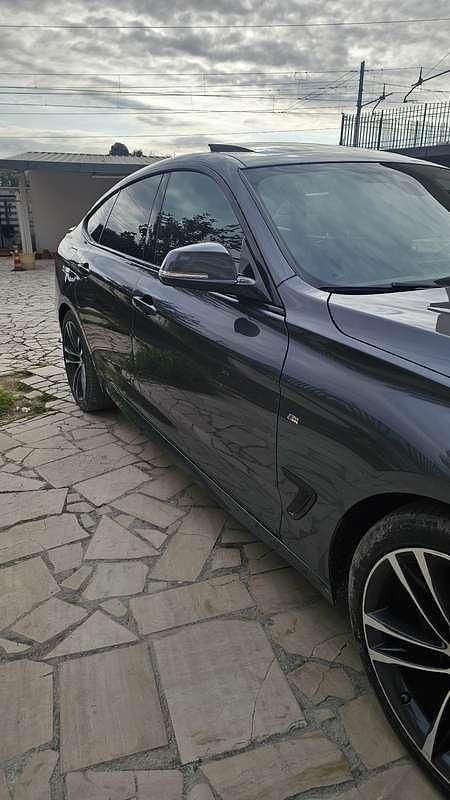 Usata BMW 320 Gran Turismo M Sport 190 CV (139 kW) 2019 Nero Berlina