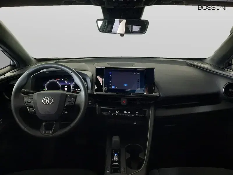 Usata Toyota C-HR Active 140 CV (102 kW) 2024 Bianco SUV