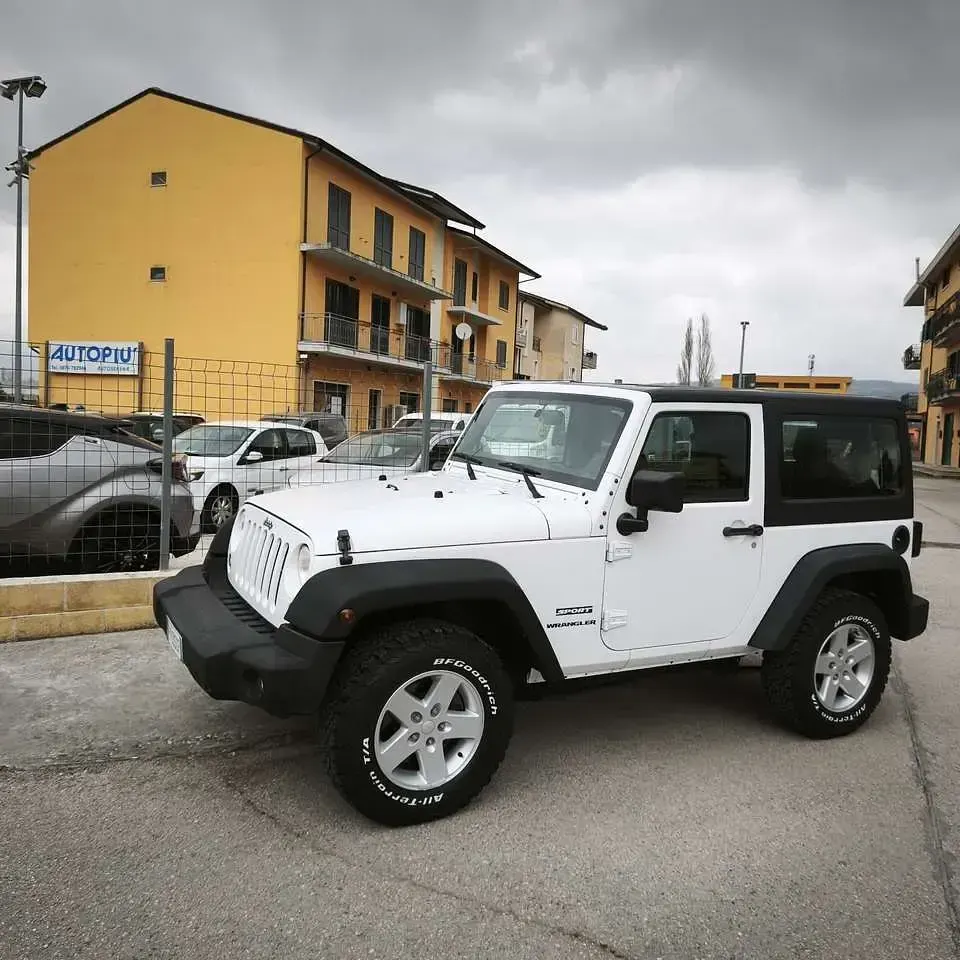 Usata Jeep Wrangler Sport 200 CV (147 kW) 2014 Other SUV