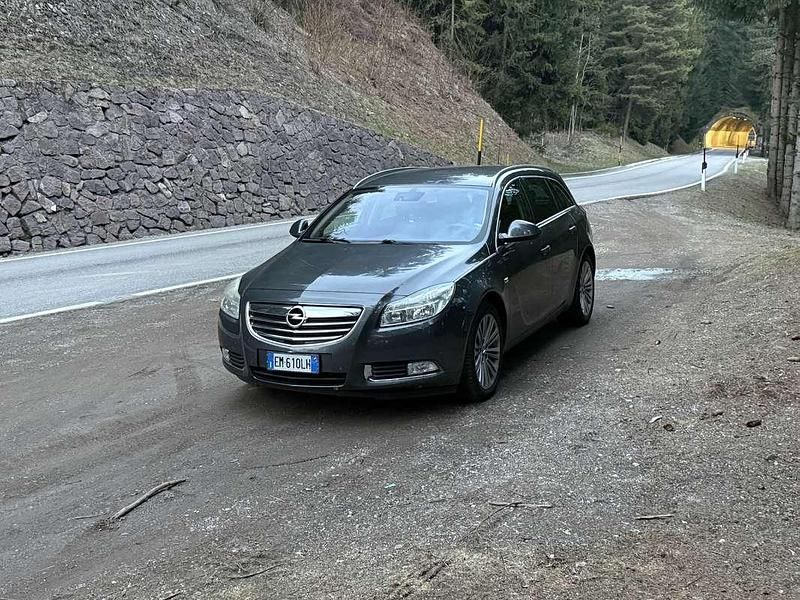 Usata Opel Insignia Sport 160 CV (117 kW) 2013 Berlina