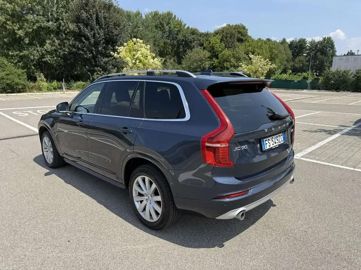Usata Volvo XC90 235 CV (172 kW) 2018 Grigio SUV