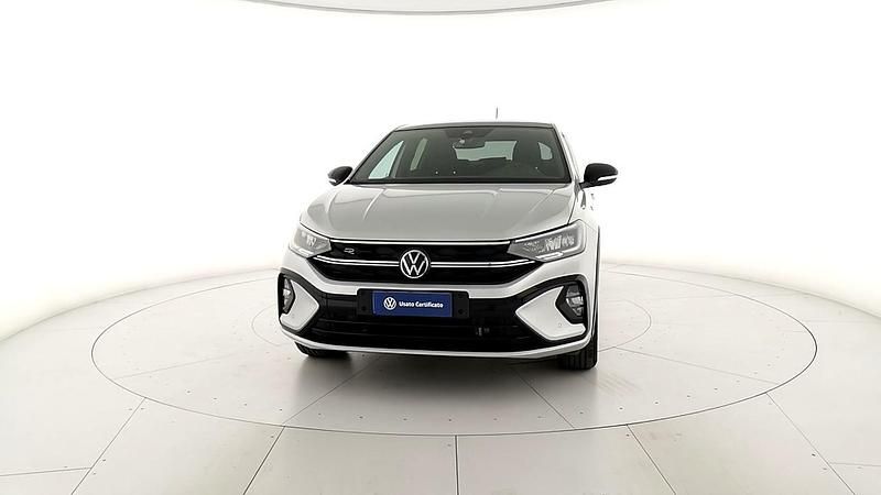 Usata VW Taigo R-line 116 CV (85 kW) 2024 Argento SUV
