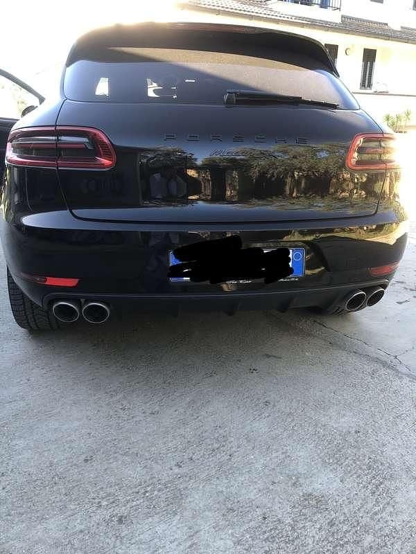 Usata Porsche Macan 250 CV (183 kW) 2018 Nero SUV