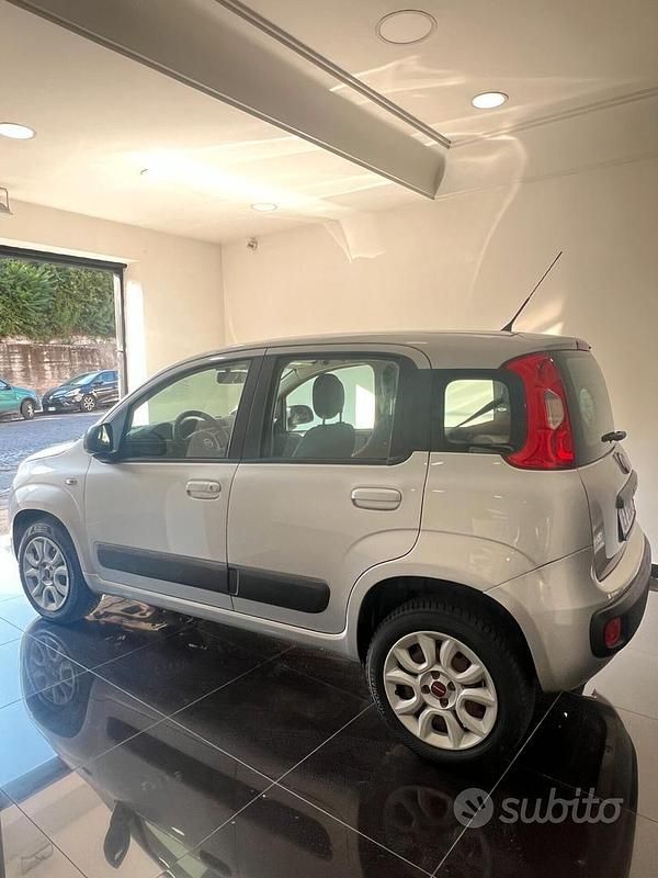 Usata Fiat Panda Lounge 85 CV (62 kW) 2014 Grigio Utilitaria