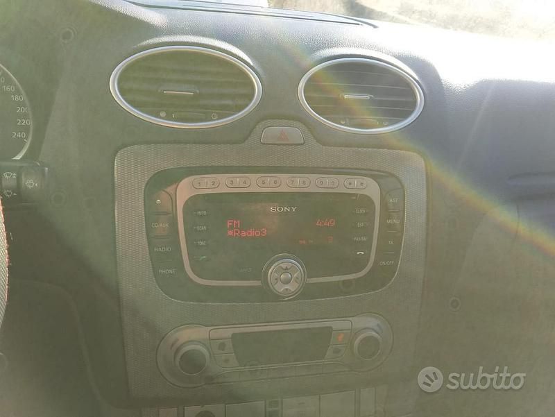 Usata Ford Focus 110 CV (80 kW) 2008 Argento Station wagon