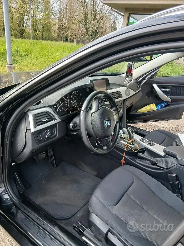 Usata BMW 320 184 CV (135 kW) 2013 Nero Station wagon