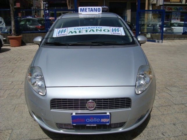 Venduto Fiat Grande Punto 1.4 5 porte. - auto usate in vendita