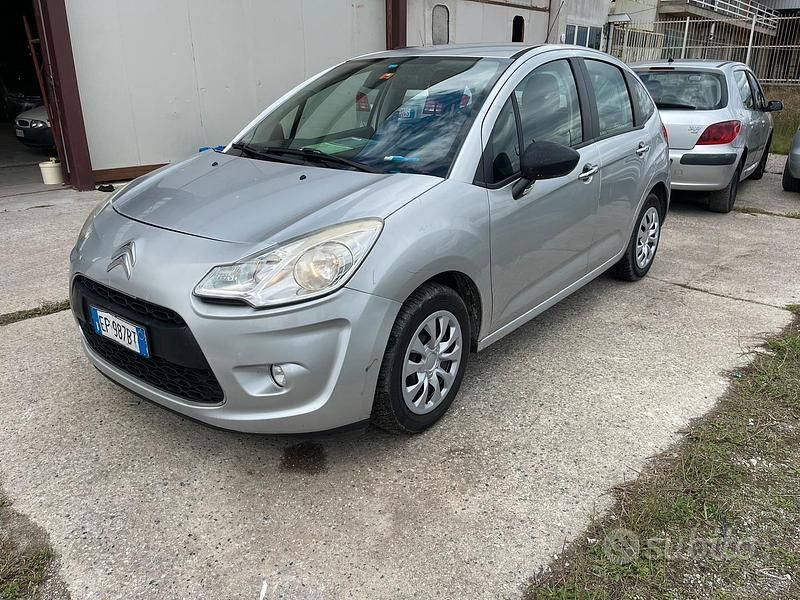 Grigio Usata 2012 Citroën C3 Due volumi | 3100 € (Ottimo prezzo) - Immagine 1/4