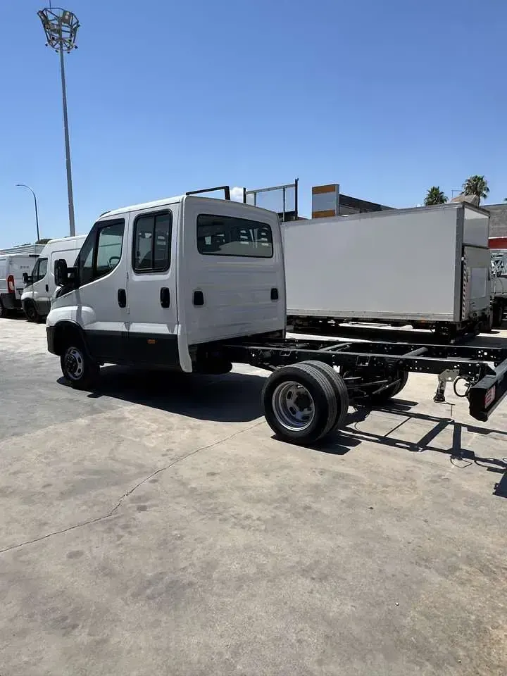 Usata Iveco Daily 136 CV (100 kW) 2024 Other
