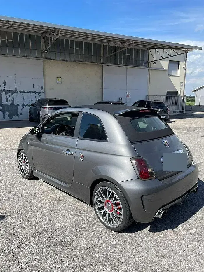 Usata Abarth 595C 160 CV (117 kW) 2015 Grigio Cabrio