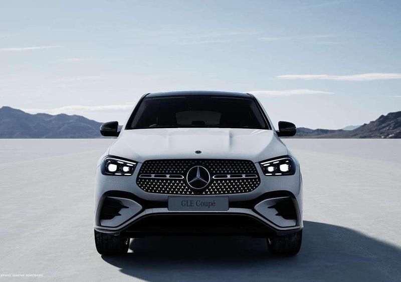 Nuova Mercedes GLE300 AMG line 269 CV (197 kW) 2026 Bianco Coupé