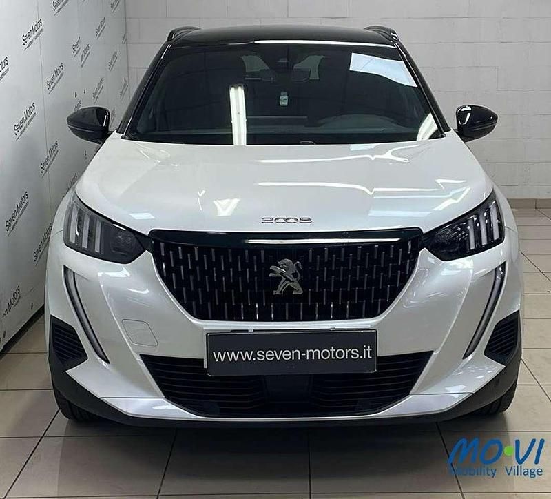 Usata Peugeot 2008 GT 131 CV (96 kW) 2023 Bianco SUV
