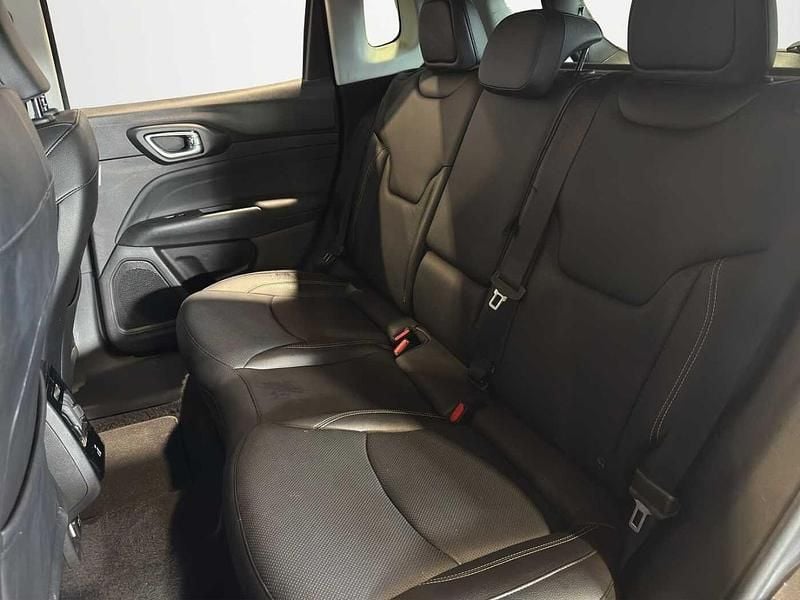 Usata Jeep Compass Summit 131 CV (96 kW) 2025 Grigio SUV