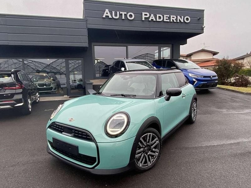 Verde Usata 2024 Mini Cooper Utilitaria | 28.900 € (Molto cara) - Immagine 1/4