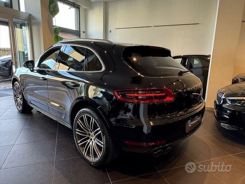 Usata Porsche Macan 353 CV (259 kW) 2018 Nero SUV