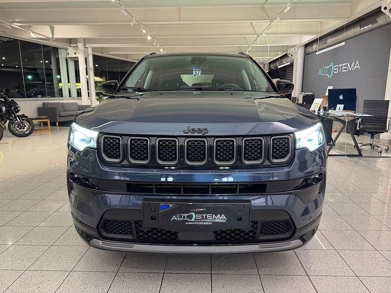 Usata Jeep Compass Summit 130 CV (95 kW) 2024 Blu shane tetto nero SUV