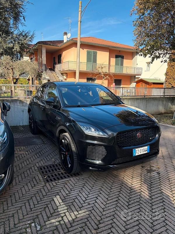 Usata Jaguar E-Pace 150 CV (110 kW) 2020 Nero SUV