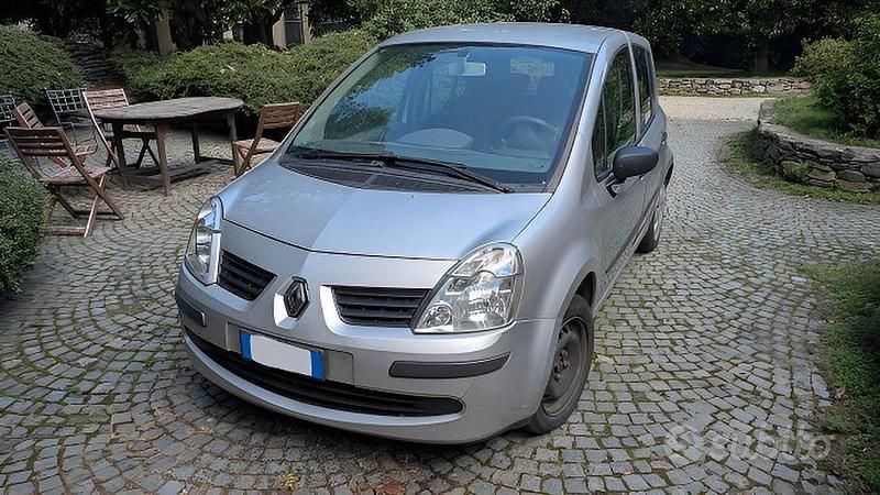 Usata Renault Modus 2007 Grigio Monovolume