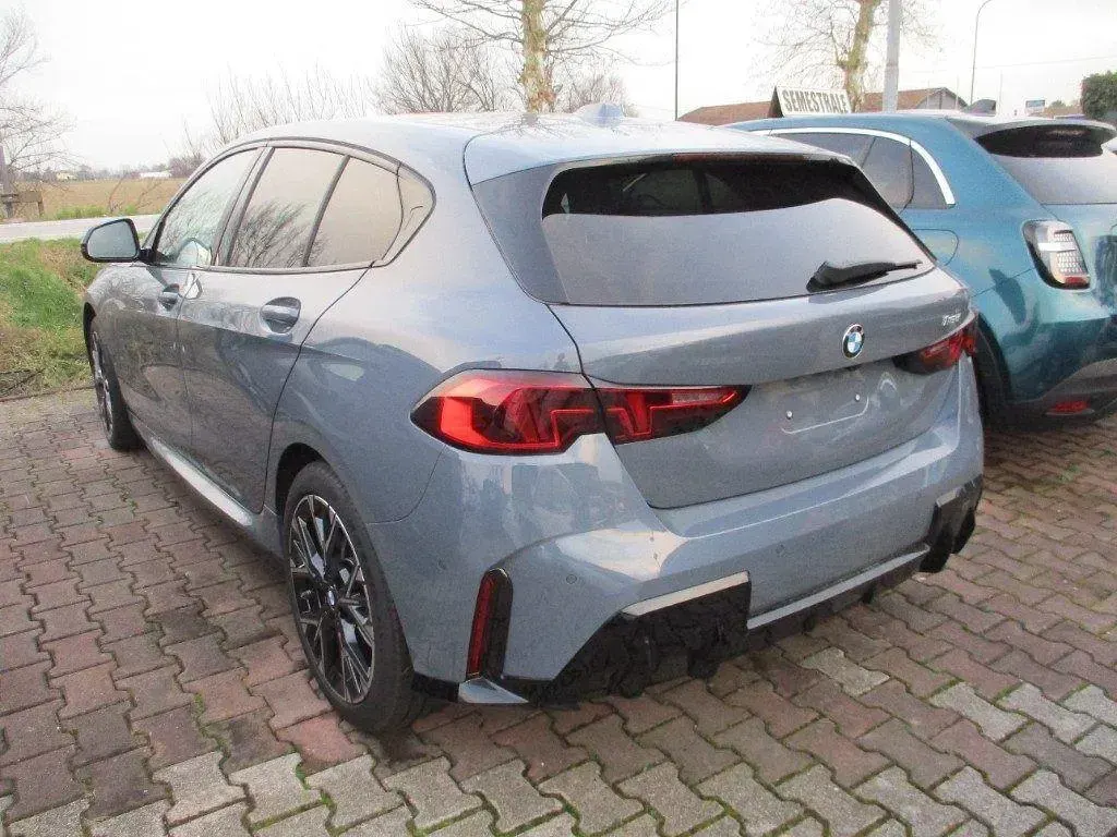 Usata BMW 118 M Sport 150 CV (110 kW) 2025 Giallo Utilitaria