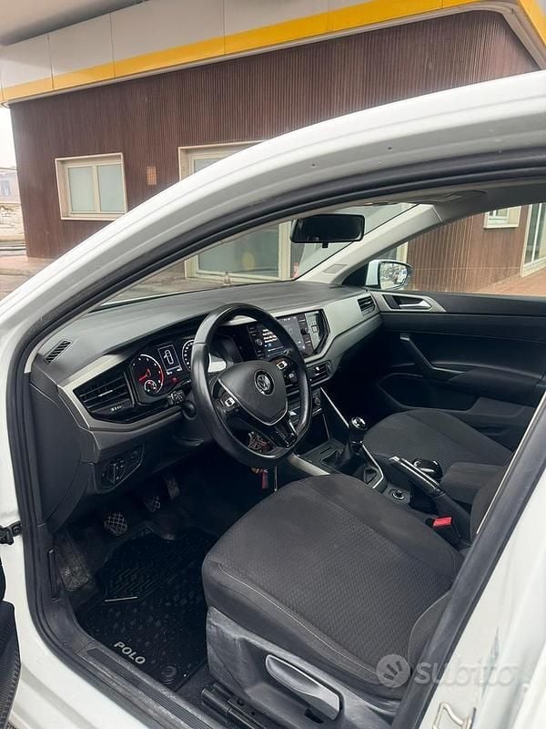 Usata VW Polo Comfortline 80 CV (58 kW) 2020 Bianco Utilitaria