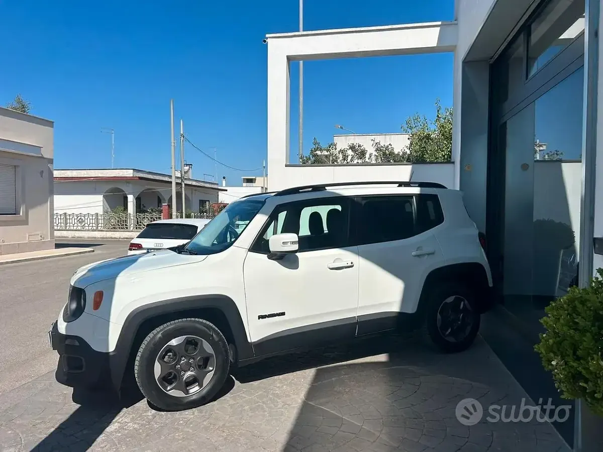 Usata Jeep Renegade Longitude 120 CV (88 kW) 2015 Bianco SUV