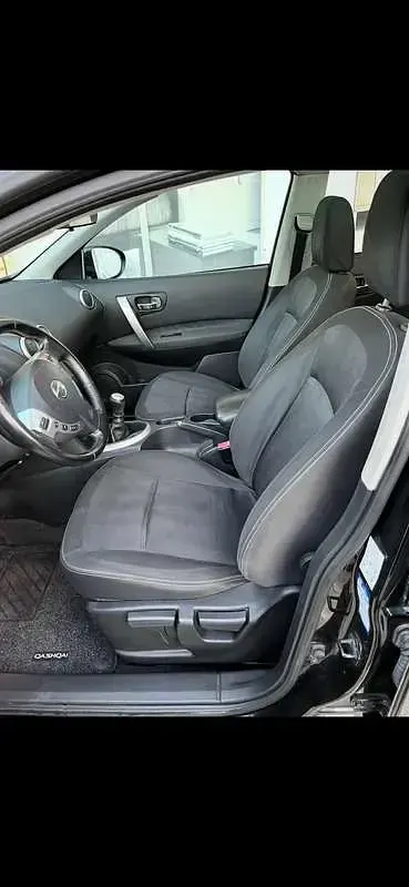 Usata Nissan Qashqai N-TEC 110 CV (80 kW) 2011 Nero SUV