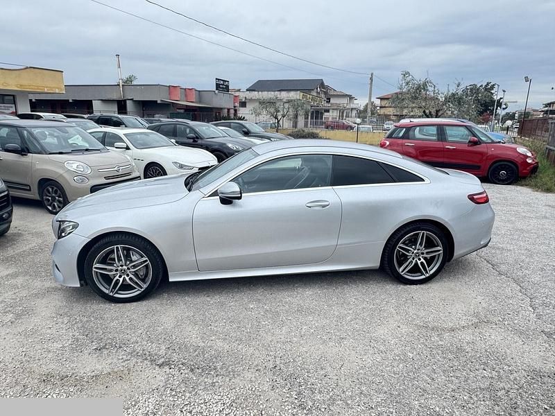 Usata Mercedes E220 AMG 194 CV (142 kW) 2018 Grigio Coupé