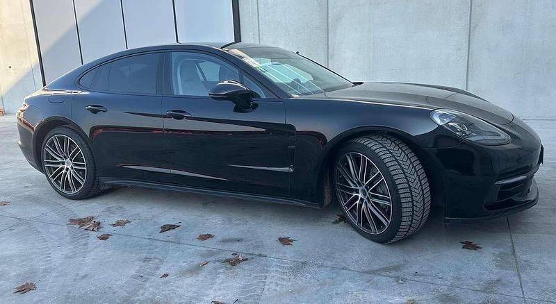 Usata Porsche Panamera 421 CV (309 kW) 2017 Nero Berlina