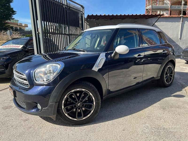 Usata Mini Cooper D Countryman Business 111 CV (81 kW) 2015 Blu SUV
