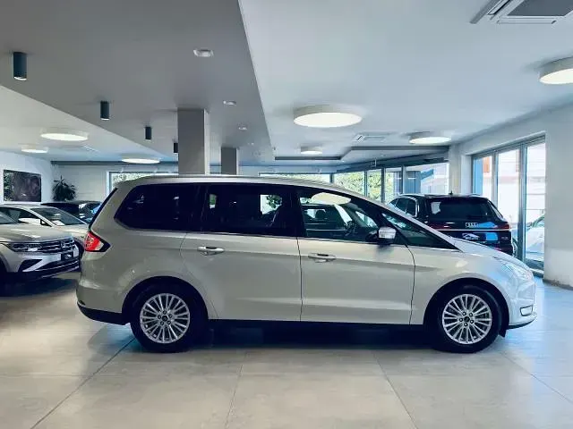 Usata Ford Galaxy Titanium 151 CV (111 kW) 2017 Argento Monovolume