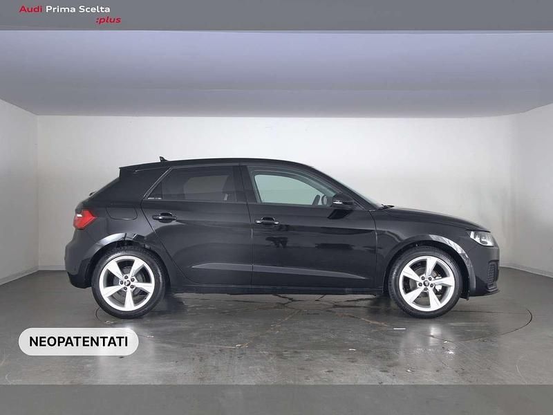 Usata Audi A1 Sportback Admired 95 CV (69 kW) 2024 Nero mito metallizzato Utilitaria
