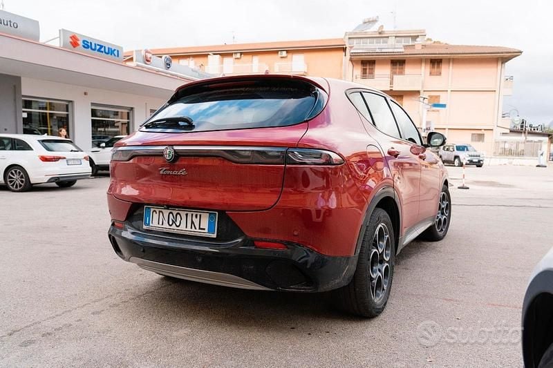 Usata Alfa Romeo Tonale Ti 130 CV (95 kW) 2023 Rosso SUV