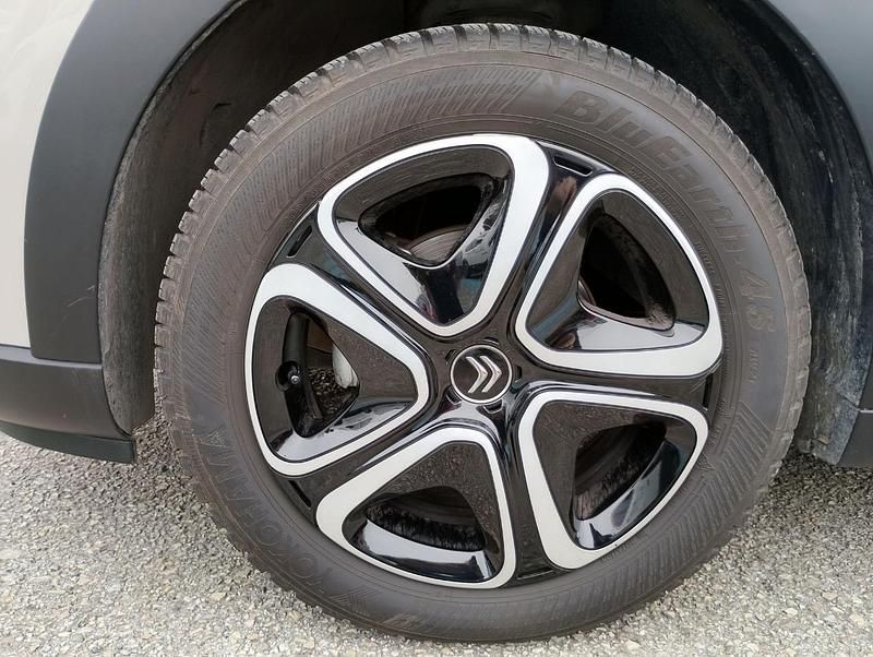 Usata Citroën C3 Feel 83 CV (61 kW) 2024 Beige Utilitaria